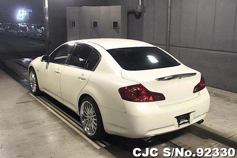 Nissan skyline 2008